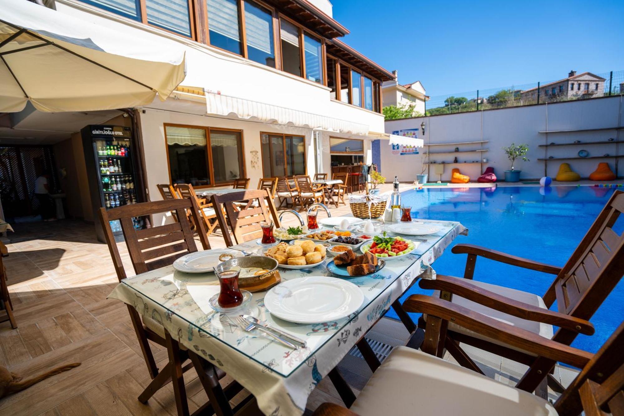 Cunda Giritlioglu Otel Adult Only Ayvalı エクステリア 写真