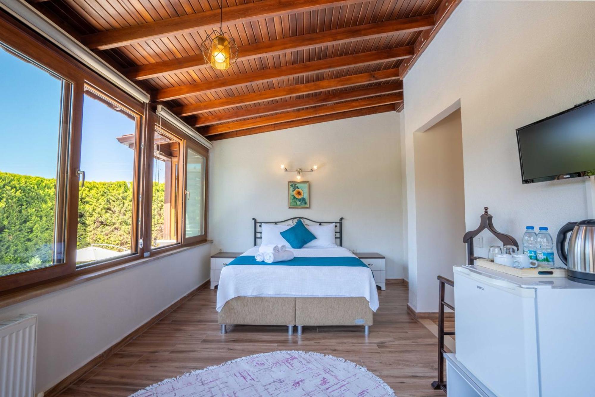 Cunda Giritlioglu Otel Adult Only Ayvalı エクステリア 写真